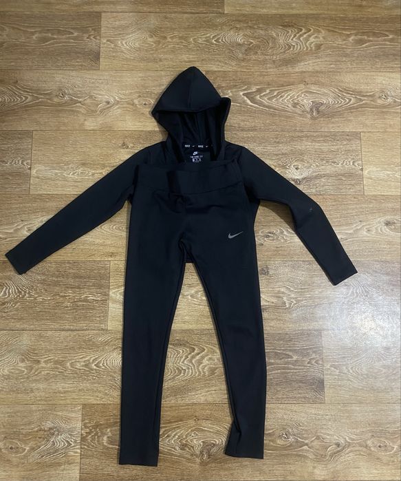 Дамски екипчета на bottega и nike