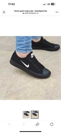 Vand tenesi sport casual   Nike noi nr 41