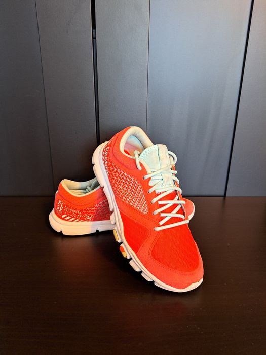 Încălțăminte sport Reebok- fitness sau zilnic