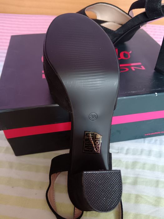 Vând Sandale Damă cu Platforma Mărimea 38 Noi