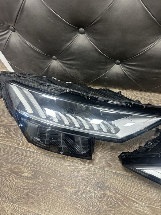 Audi Q8 SQ8 RSQ8 Matrix full led фар фарове ляв и десен