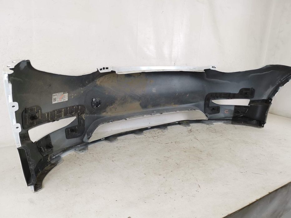 Предна броня Тесла Модел Y / Tesla Model Y Оригинална, в добро състоян