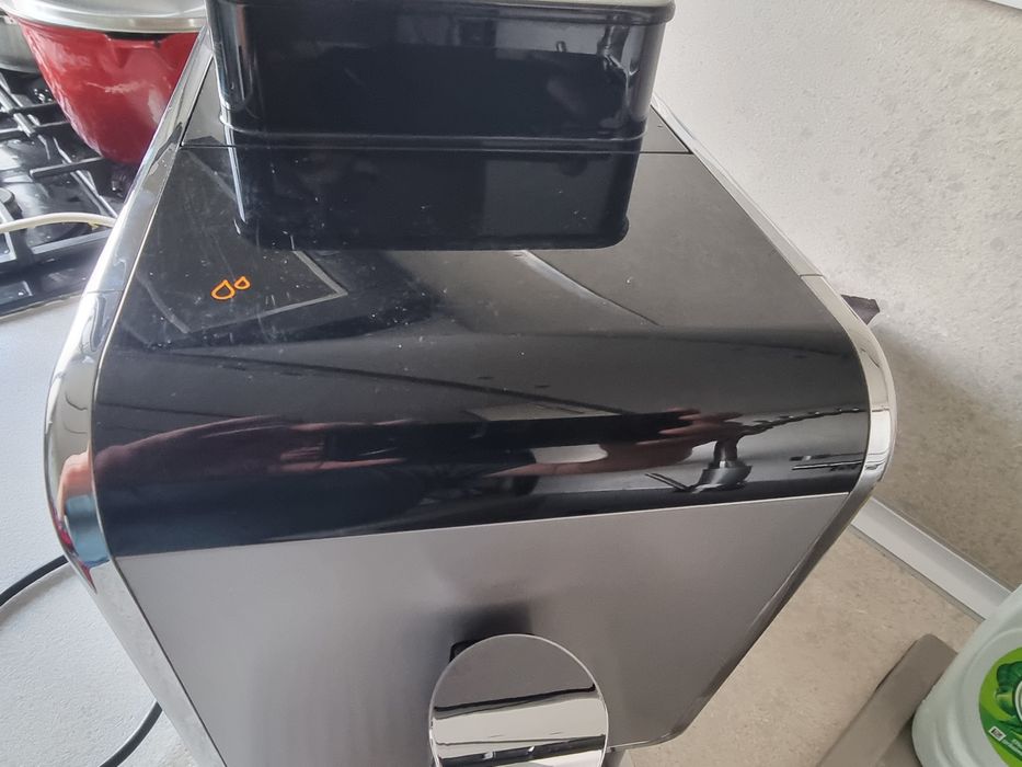 Robot bucatarie Heinner, espressor cafea Tchibo