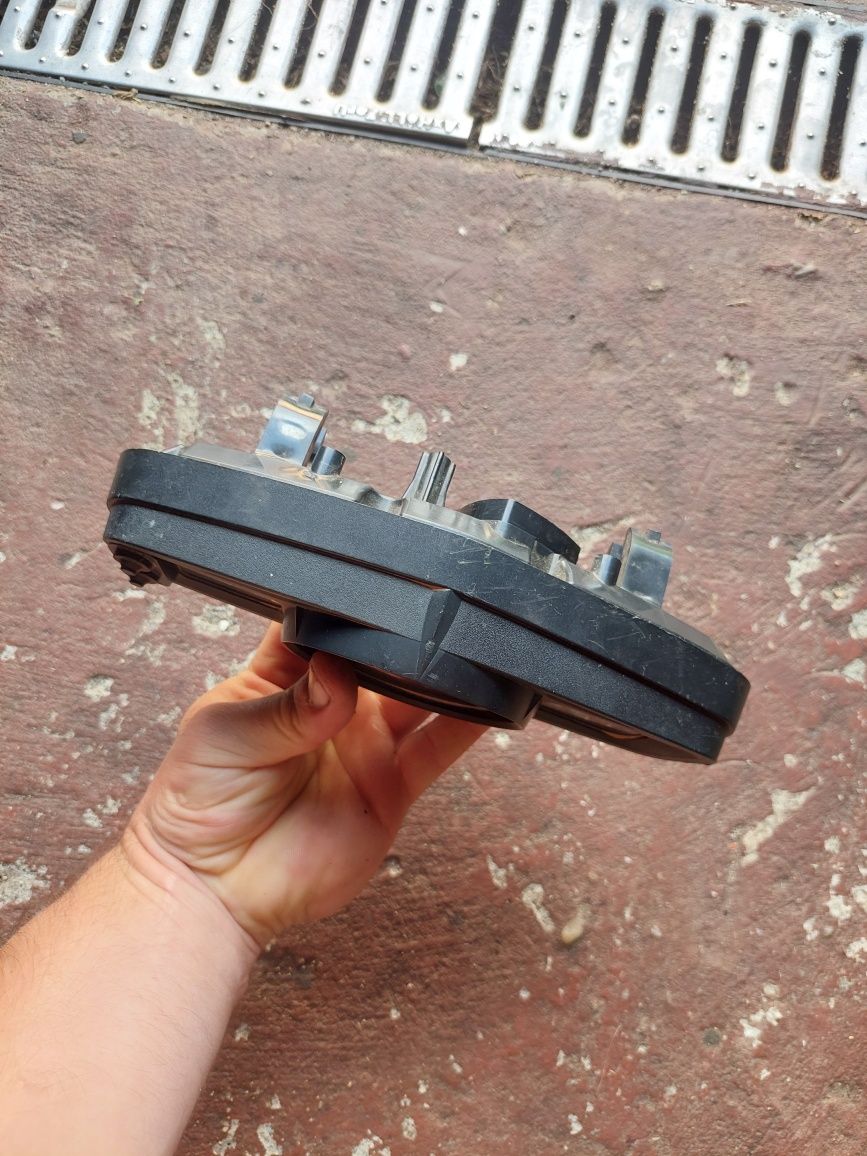 Vand Bord Suzuki GSR 600 2007