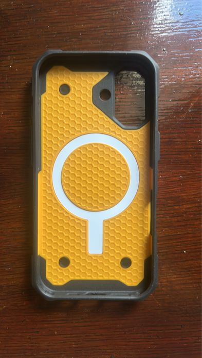 Калъф UAG Iphone 16