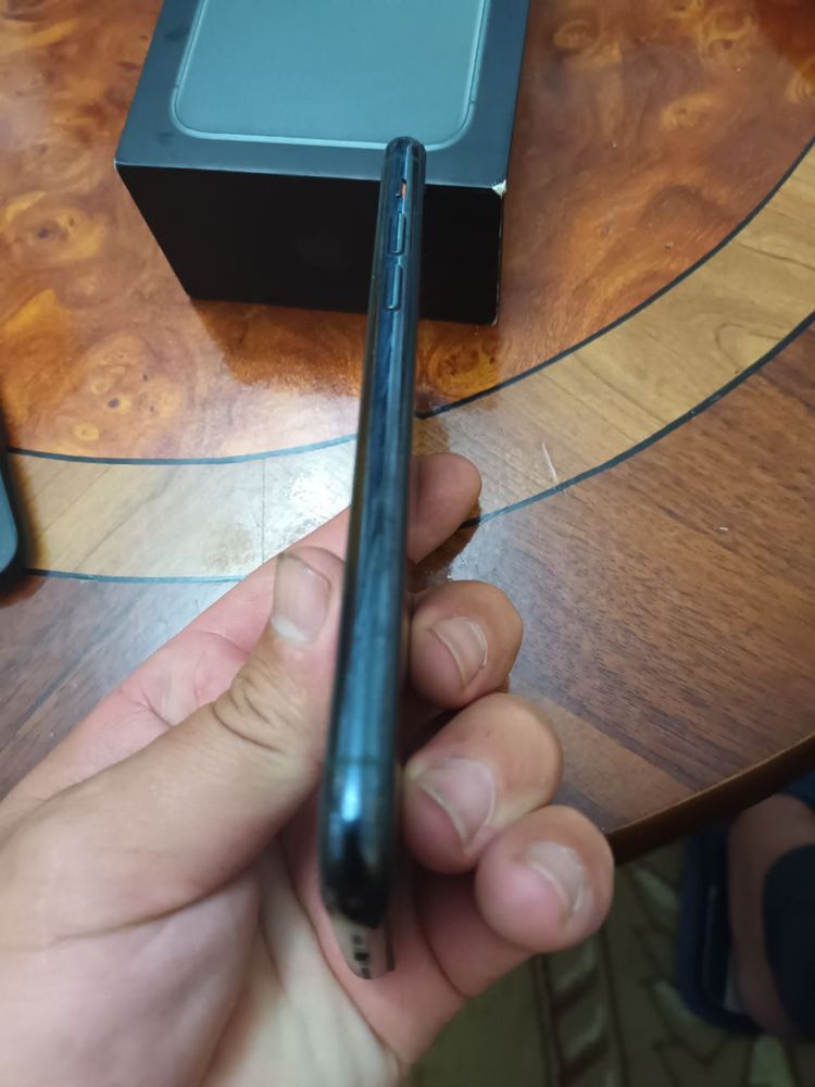 Iphone  11  pro .