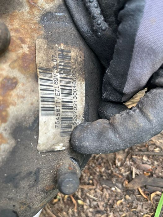 Grup fata bmw x3 e83 2.0 diesel 150 cai  raport  3.07 euro 3 euro 4