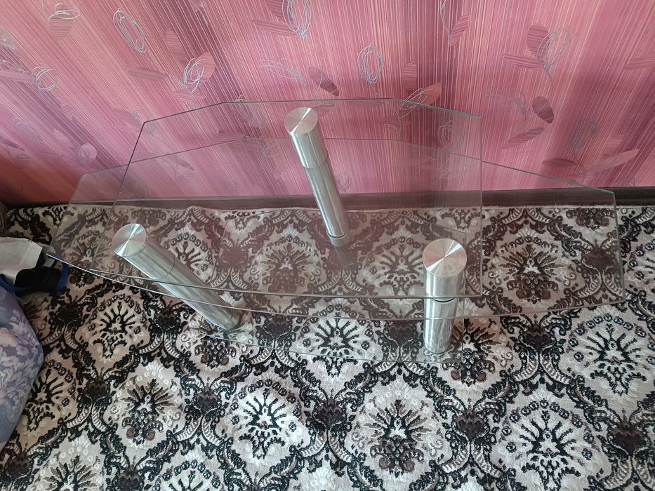 Patstavka narsalar qoyish uchun