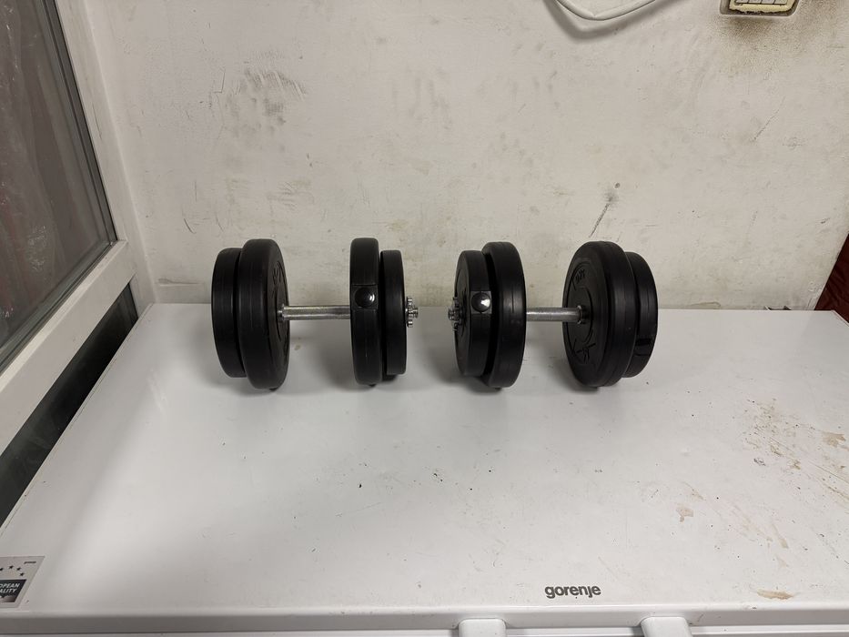 Gantere reglabile noi 17 kg+17 kg=34 kg pret 250 lei
