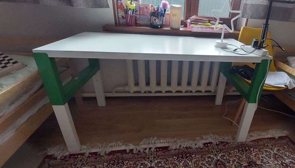 Продам письменный стол