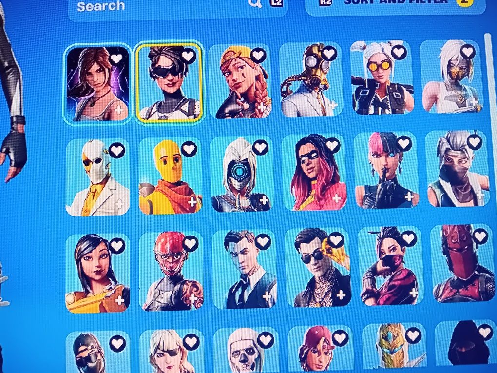 Ps4 slim 1TB + PSN account