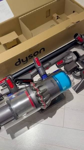 Пылесос Dyson V15 T Detect Total Clean