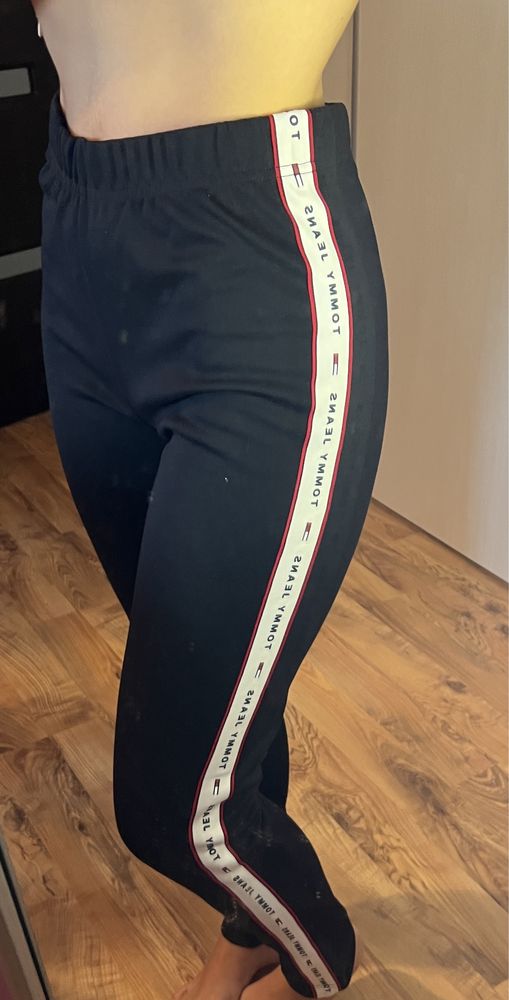 Pantaloni Tommy Hilfiger tip colant dama , mărimea M