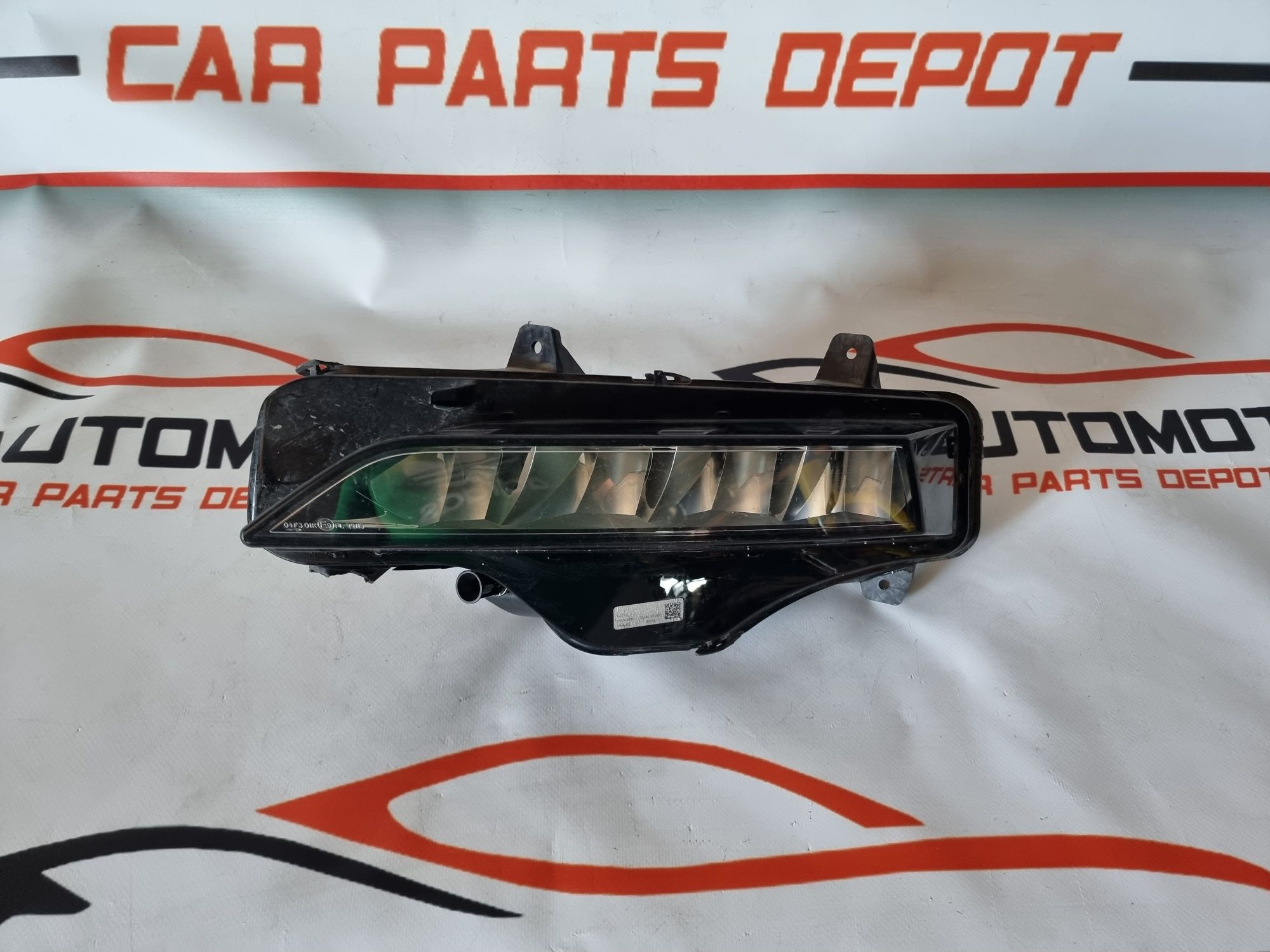 Proiector stanga led Skoda Octavia 4 dupa 2019 cod 5E3941699