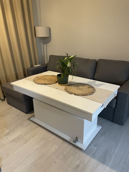 Разтегателна маса с повдигащ се механизъм!