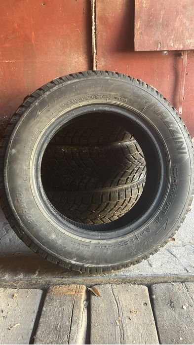 Продам резину 2024 года 14 размер