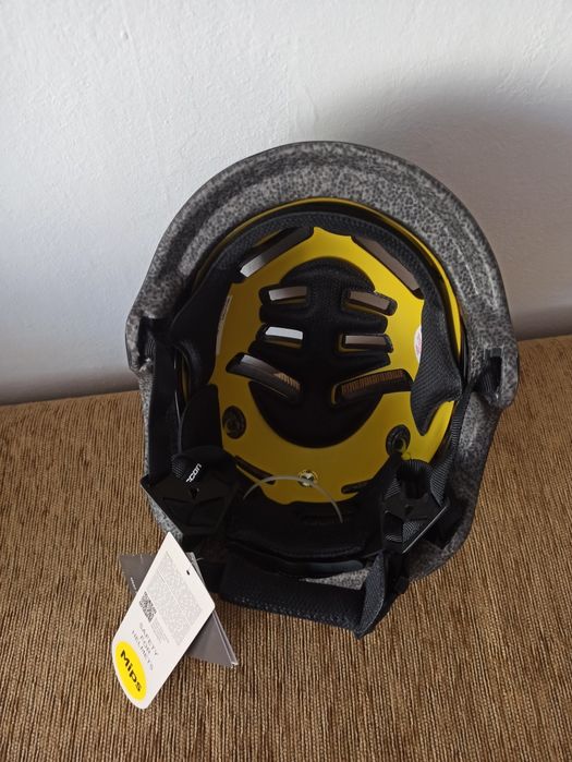 Casca ciclism unisex Occano U Mips Inmold. (NOUĂ)