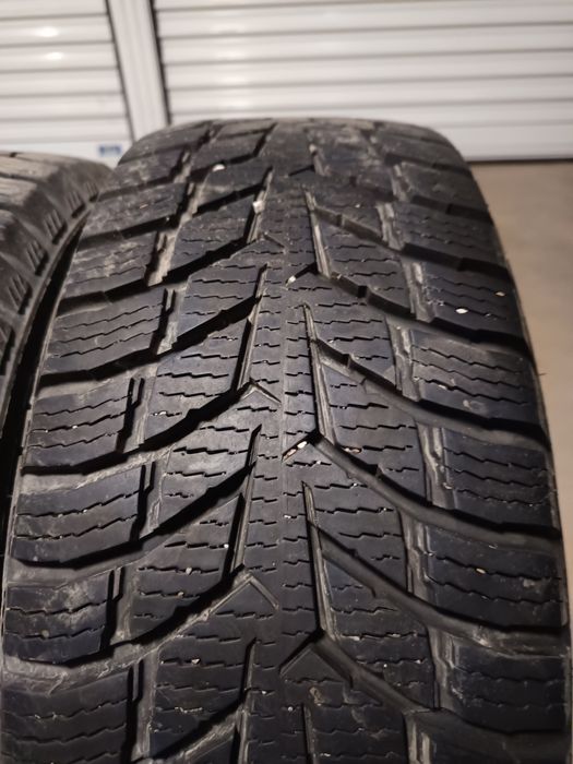 Зимни гуми   195/65/15 ; 205/55/16 ; 215/65/16 C ; 245/50/18