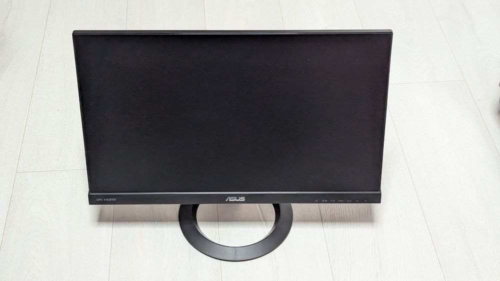 Vând monitor Asus 21.5 inch - defect (vezi descriere)
