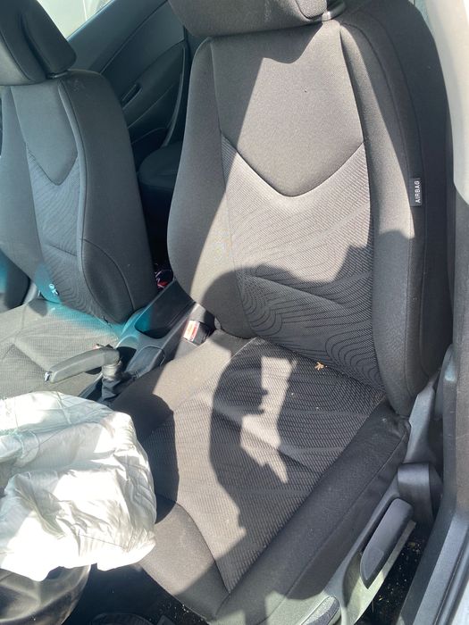 Пежо 308 1.6 бензин 120кс на части