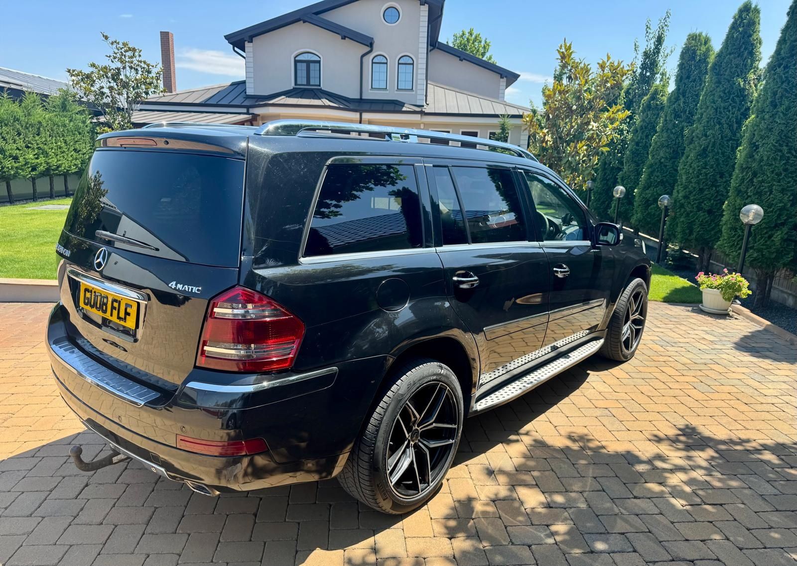 Dezmembrez Mercedes GL / ML 320 motor 3.0,v6