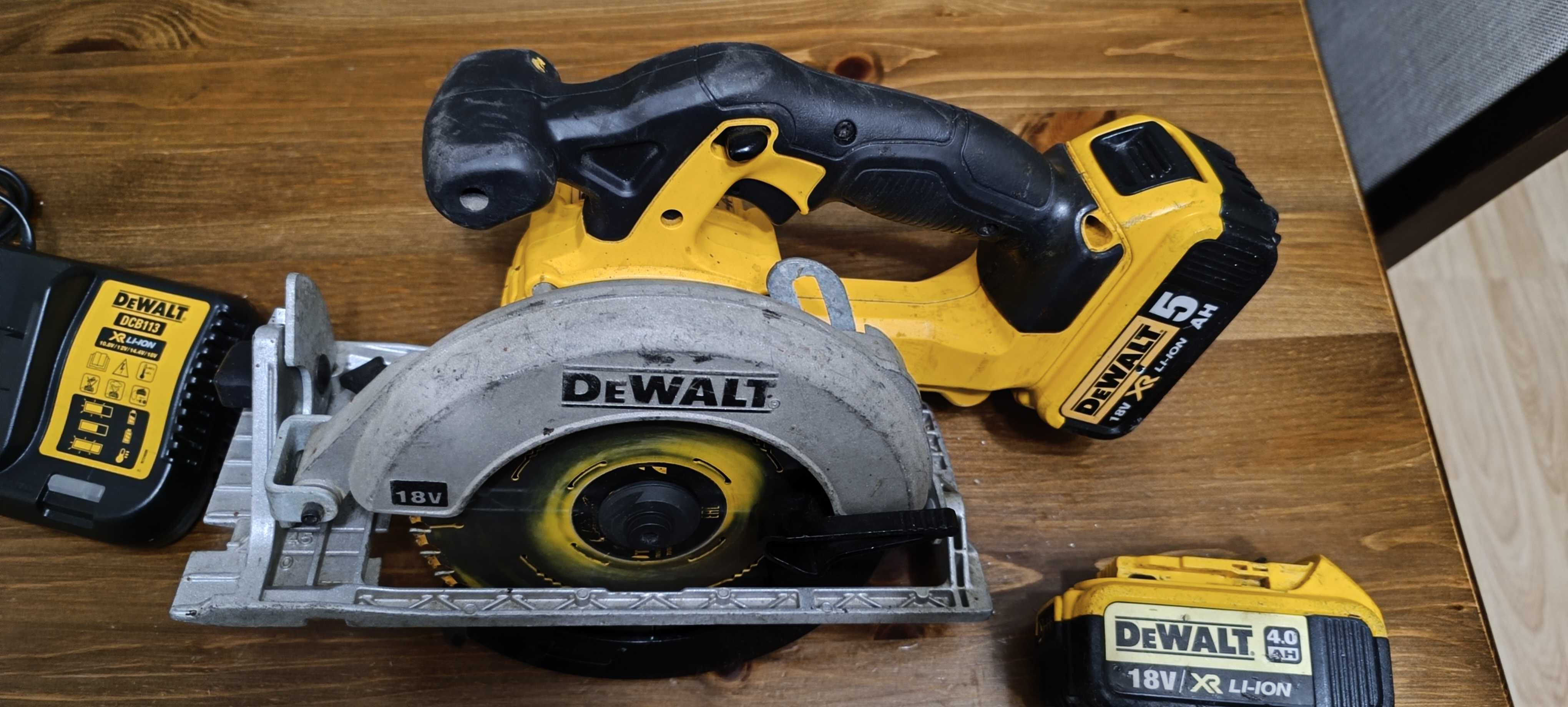 Ръчен циркуляр Dewalt DCS391