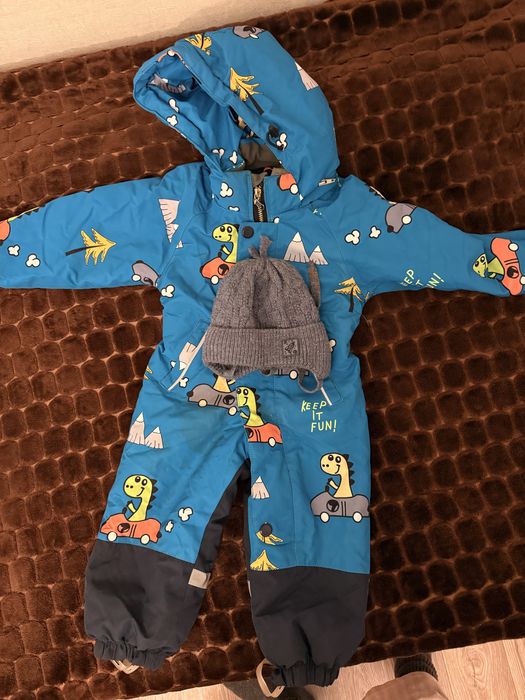 Продам демисезонный детский комбинезон