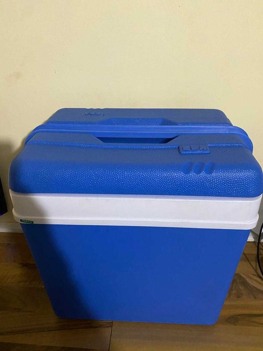 Кутия-хладилник 24 L – синя, 40,5x27x39,5 см