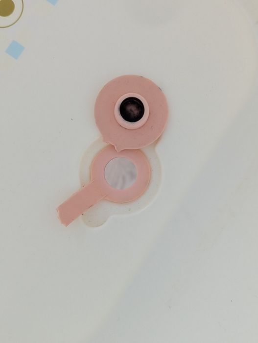 Бебешка вана Мони