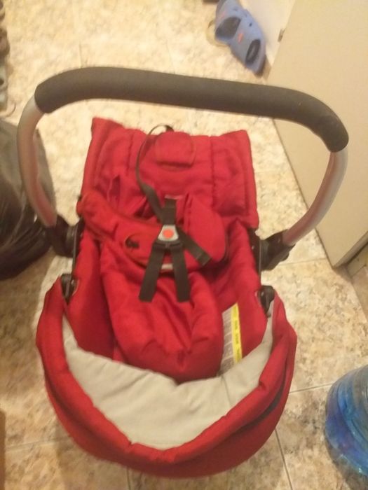 Бебешко кошче за кола или носене