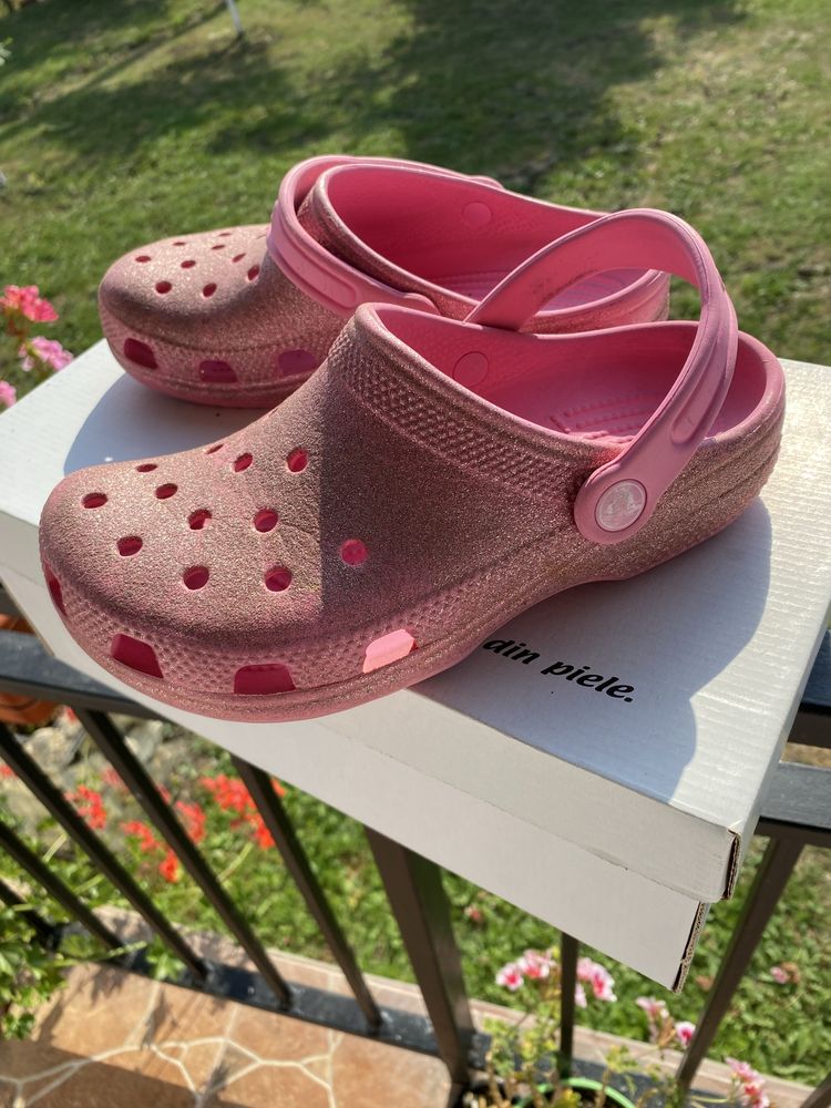 Crocs impecabili