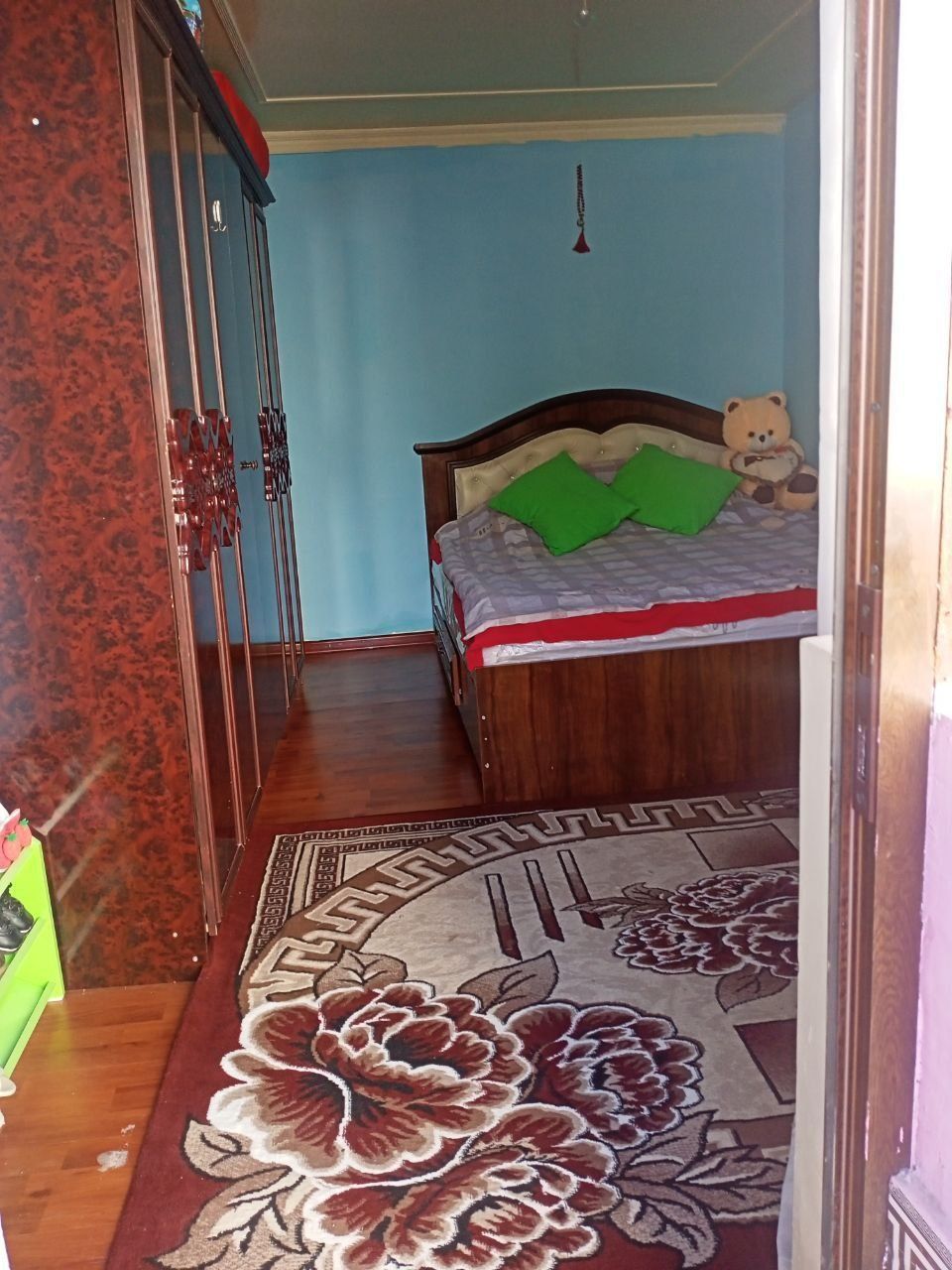 Sergeli uy sotiladi srochna