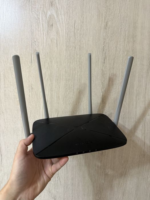Роутер Mercusys 5G 4 антенны в отличном состоянии!