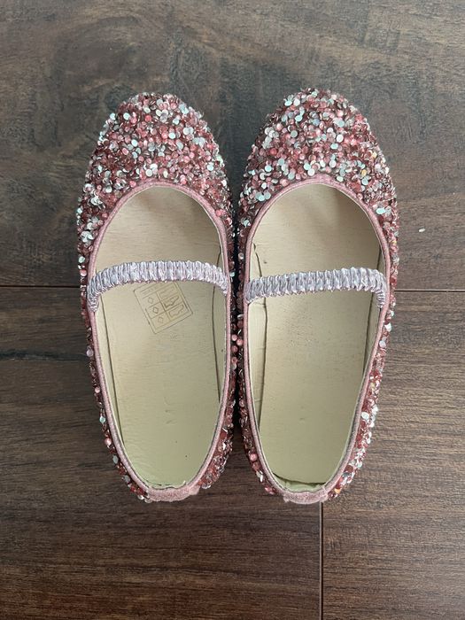 Детски кокетни пантофки