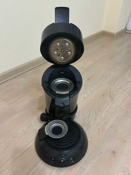 Кафемашина Philips Senseo + дози кафе и капучино