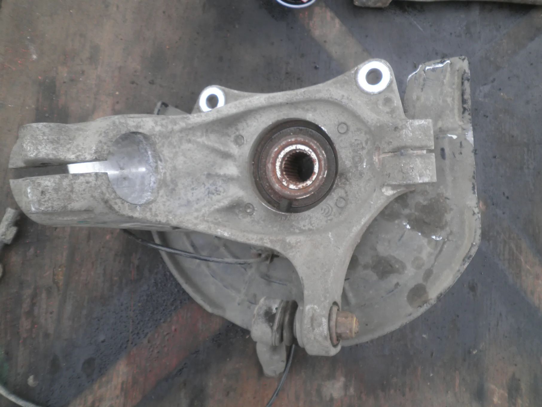 Fuzeta stanga / dreapta fata Alfa Romeo Giulietta 1.4 TB 50514553 50514556