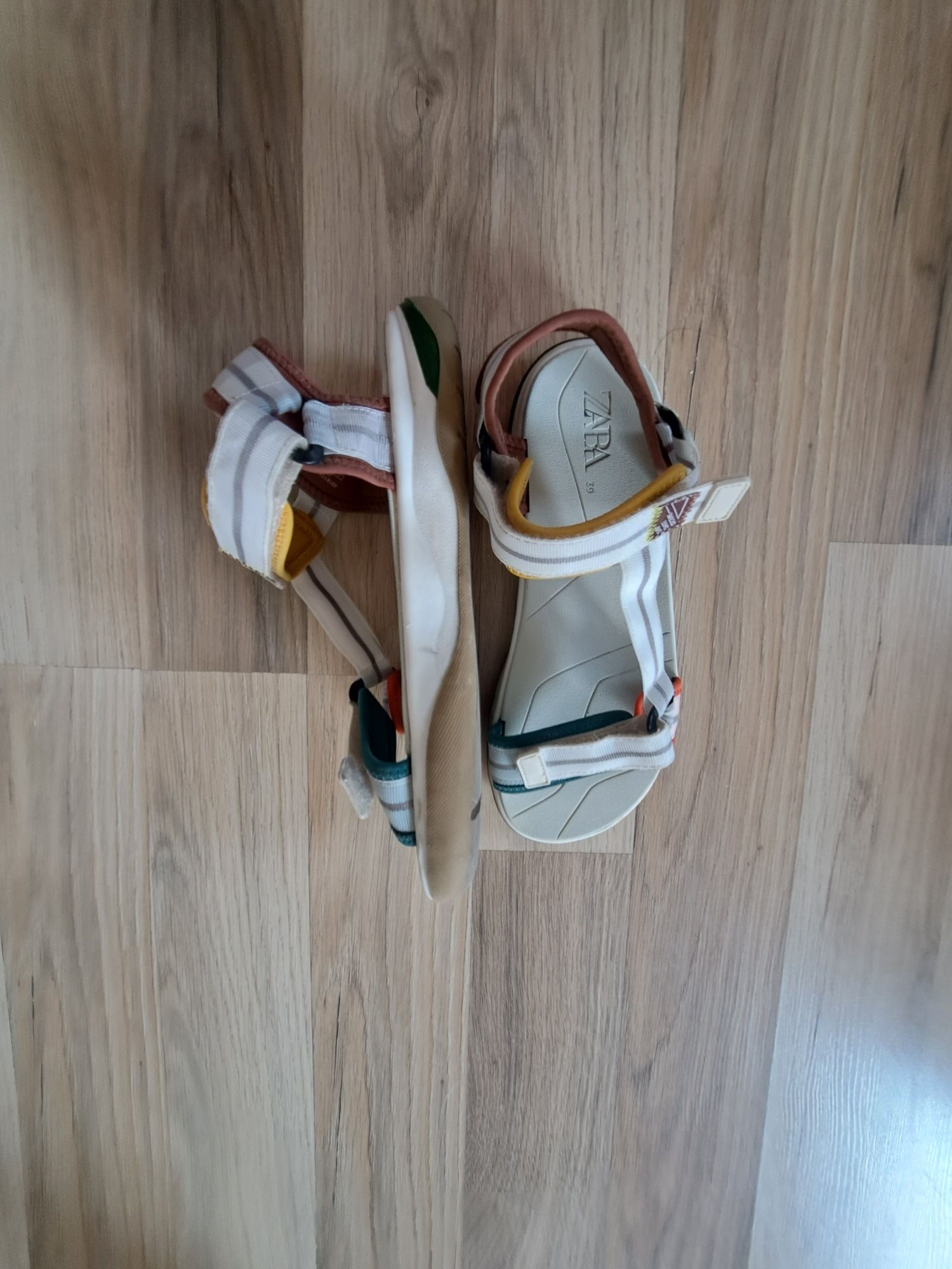 Sandale ZARA, marimea 39