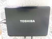 Лаптоп TOSHIBA Satellite + подарък