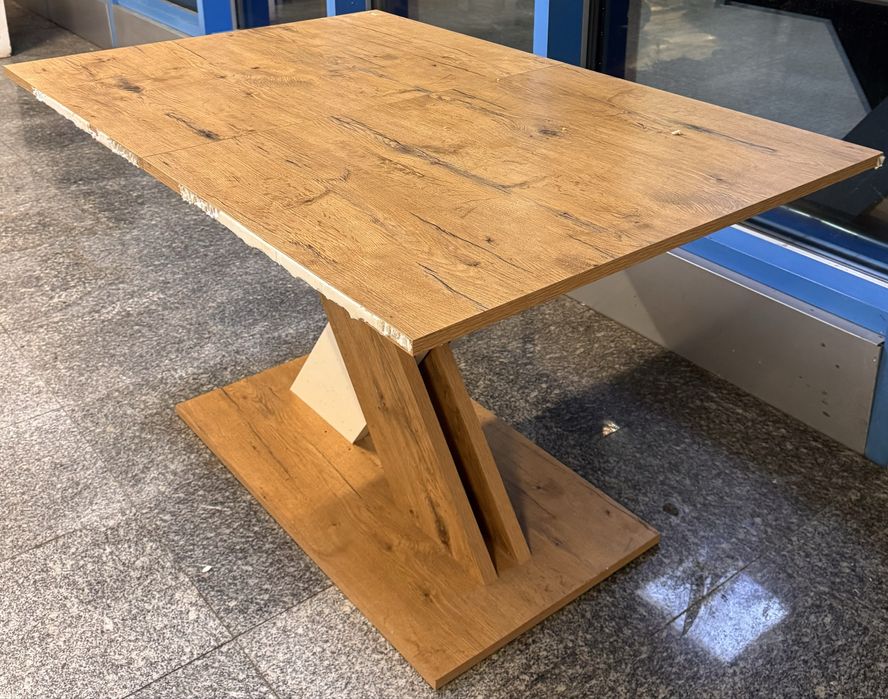 Трапезна маса Виденов