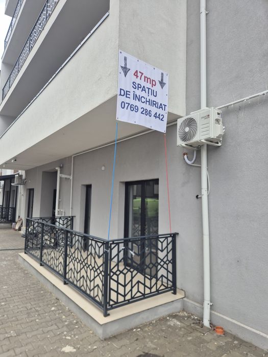 Inchiriez spațiu comercial 47 mp,zona MC Donald, Bragadiru.
