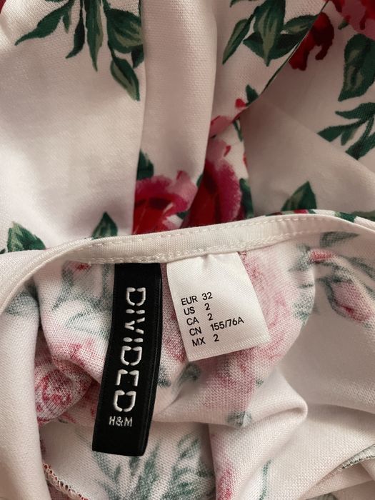 Рокля на рози H&M