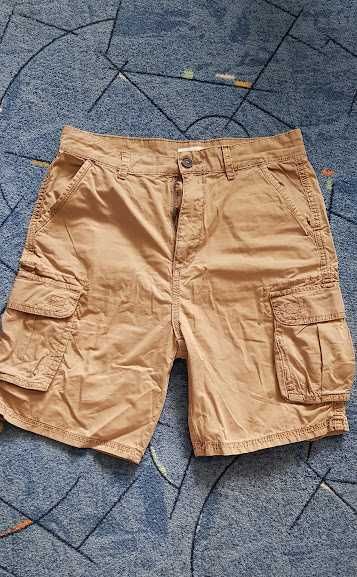 Pantaloni din in si pantaloni scurti cargo,mas.158