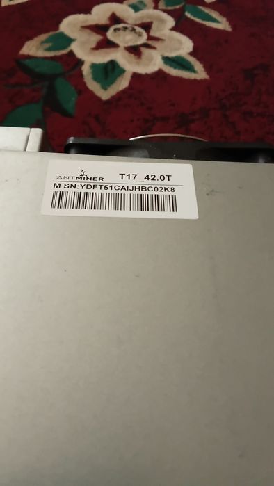 Asic  ANTMINER  T17_42th   две платы перепаять или продам на запчасти