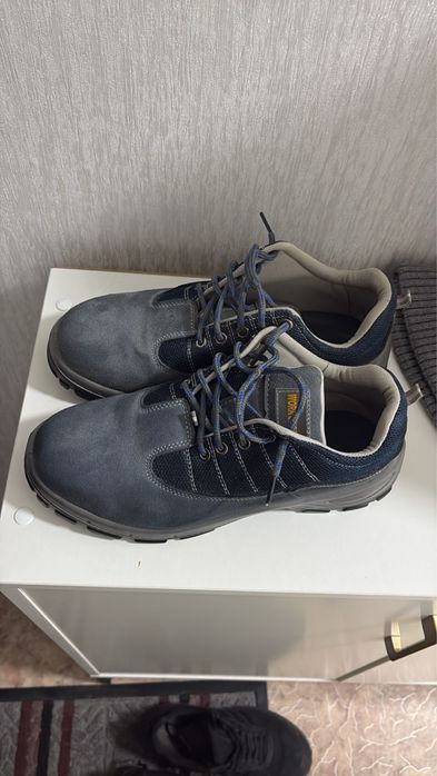 Рабочие ботинки с шнуром