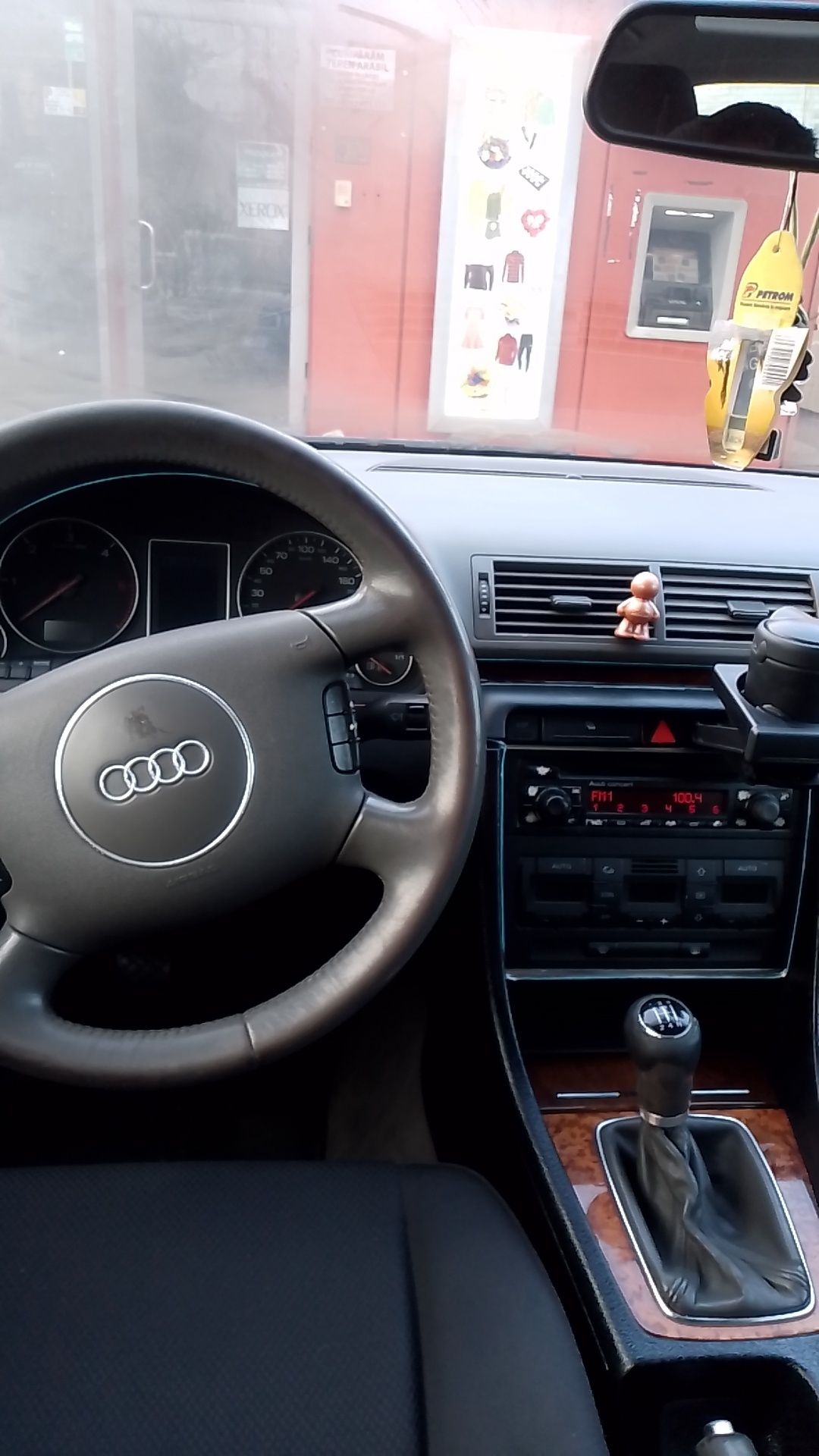 Vând sau schimb Audi a4 b6 (de preferat cu Volkswagen Sharan)