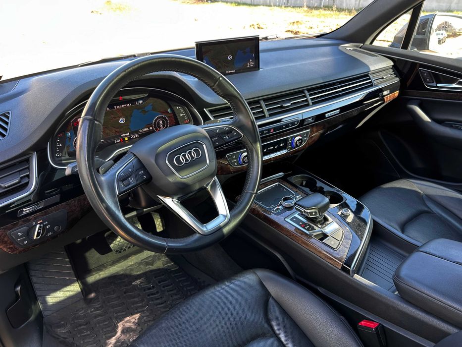 audi q7 benzina 2017 gri 239500km pret BLACK FRIDAY 19.000 euro