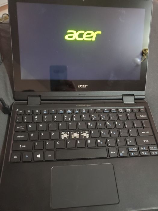 Acer TravelMate Spin B118 touchscreen
