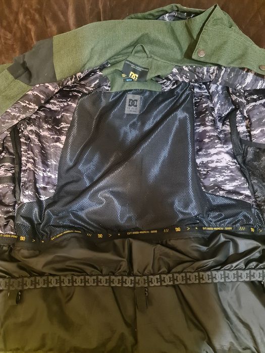 Яке spt company jacket