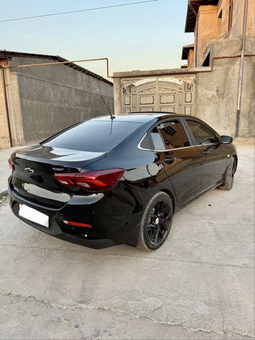 Chevrolet Onix 6P/Z