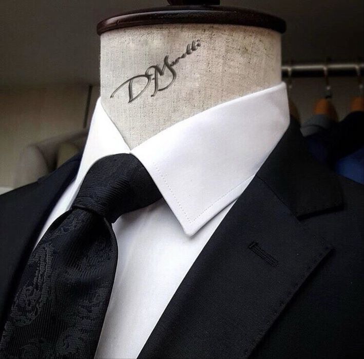 Идельный костюм для жениха